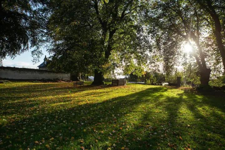 Chateau De Bouillancourt En Sery Εξωτερικό φωτογραφία